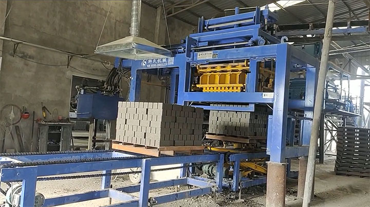 冶煉行業(yè)的冷固球團(tuán)機(jī)、制團(tuán)機(jī)