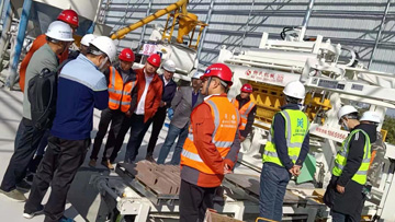 免托板磚機(jī)制作泥巴磚、污泥磚