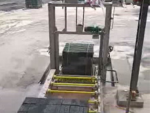 自動(dòng)收磚機(jī)、碼垛機(jī)帶浸水效果